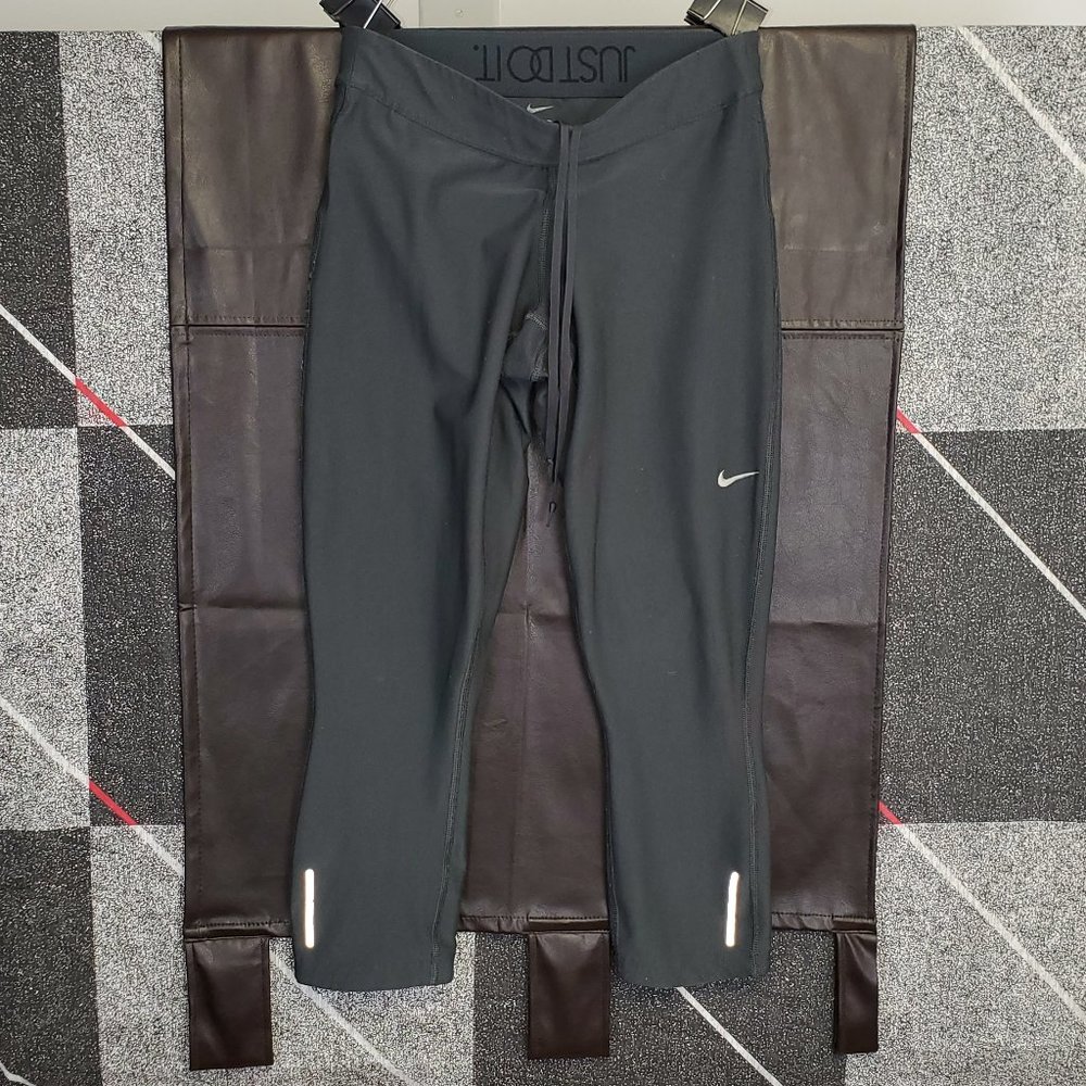 COPY - Nike Dri-Fit Capri / 3/4 length tights